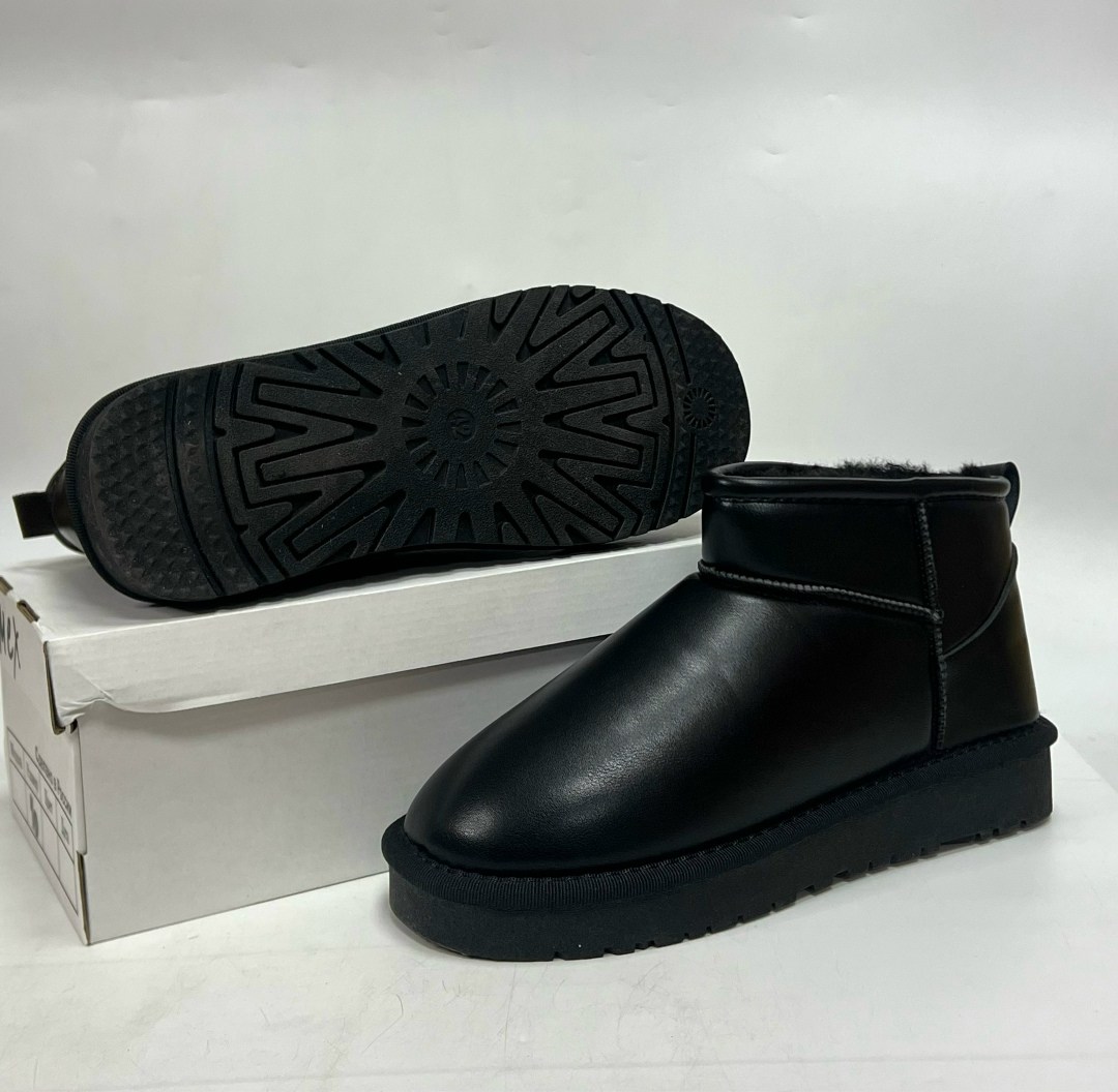 ,угги женские,ботинки ugg classic,черные угги,угги