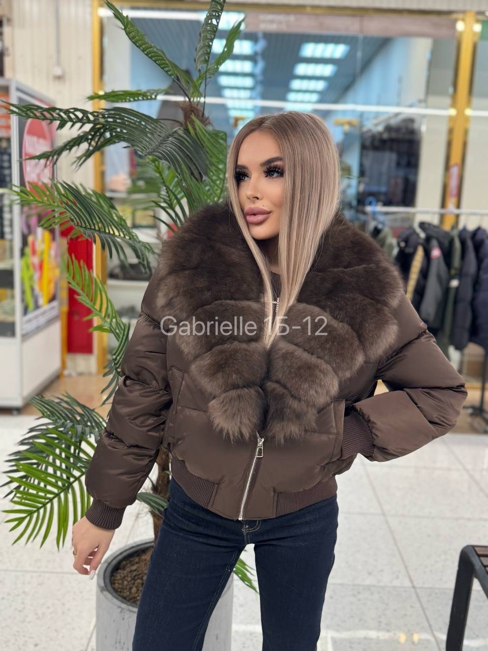 пуховики с натуральным мехом,куртка с мехом,стильные пуховики,пуховик с мехом,стильная куртка