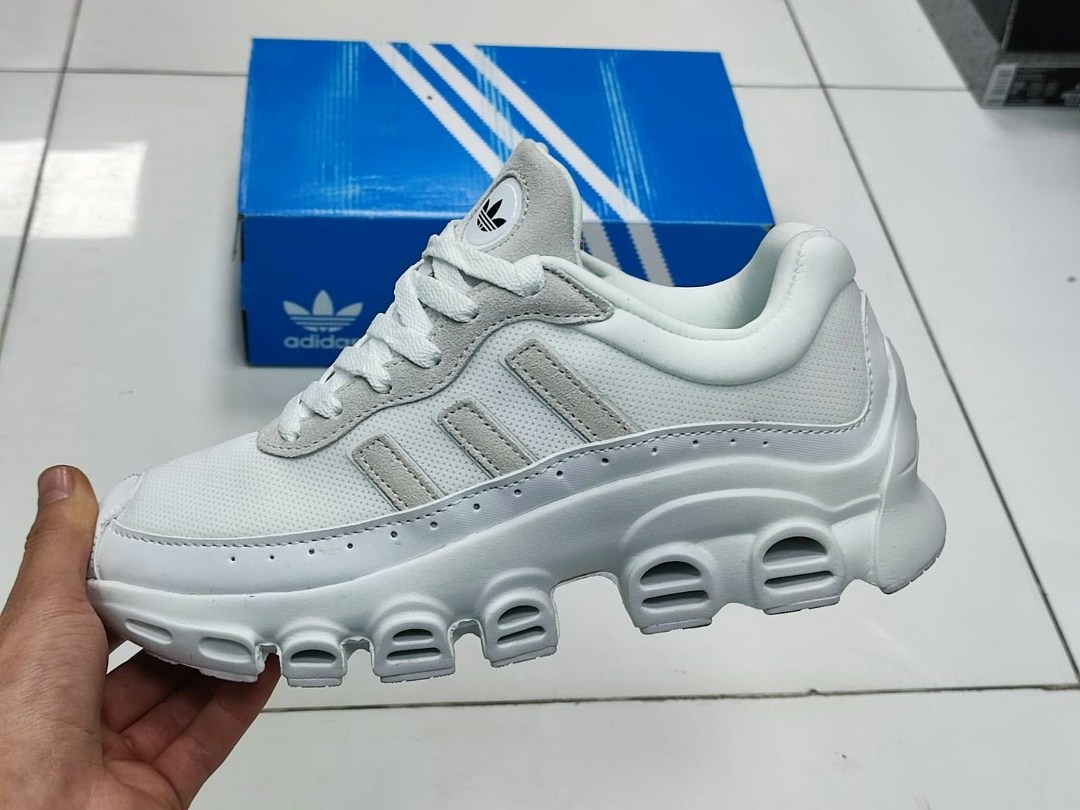 кроссовки adifom megaride adidas черный,кроссовки adidas,кроссовки adidas adifom megaride цвет core black,кроссовки адидас,кроссовки