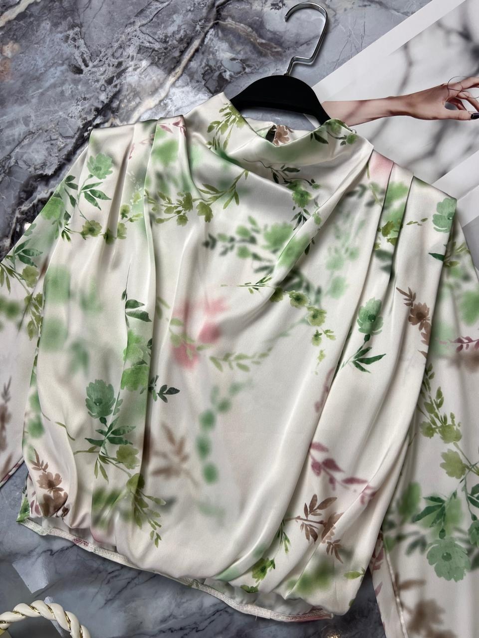 юбка женская,нарядная юбка,юбка стильная,атласная зеленая юбка,атласная юбка миди