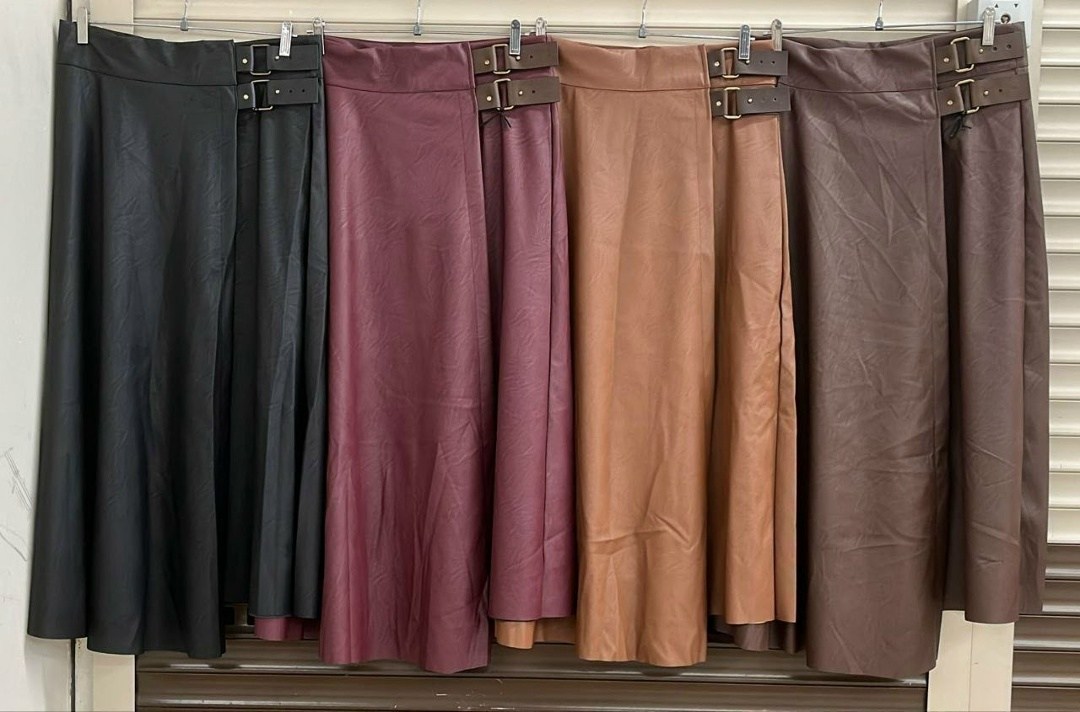 коричневая кожаная юбка,коричневая юбка,кожаная юбка,юбка миди,юбка стильная