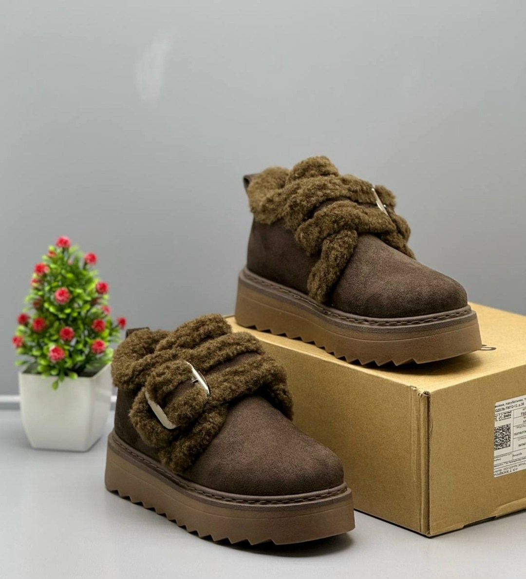 женские угги,, женская,угги женские короткие на платформе moddo's closet,угги женские короткие на платформе