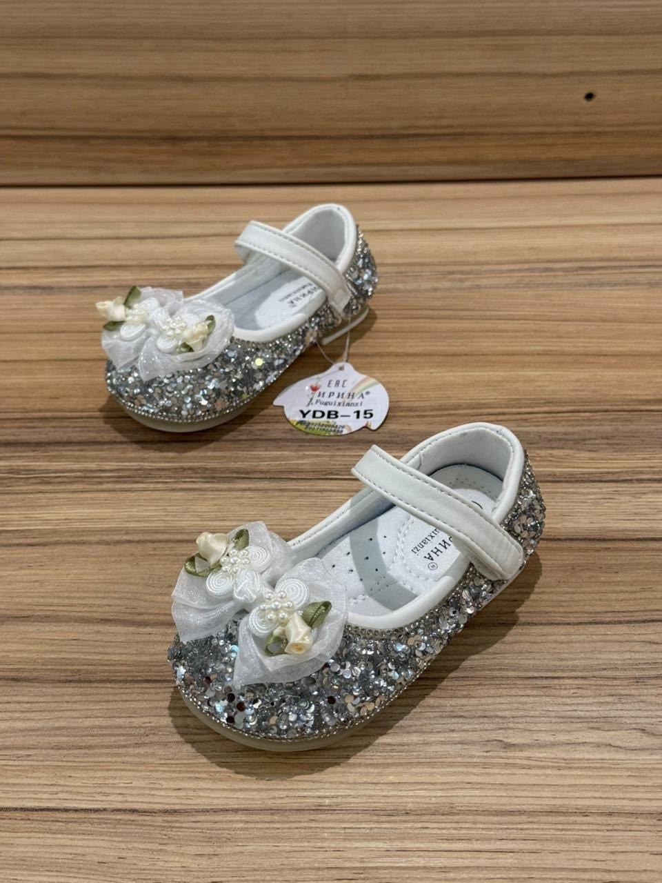 ,туфли принцессы,туфли нарядные для девочек,туфли для девочек,детские туфли