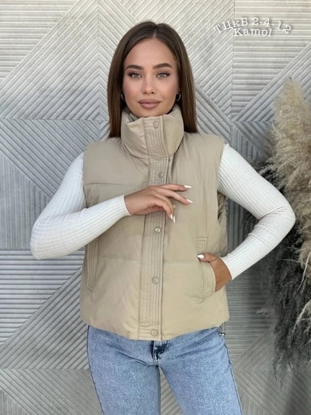 стильные женские жилетки,жилетка женская,жилет из экокожи женский бежевый,жилет женский,жилет