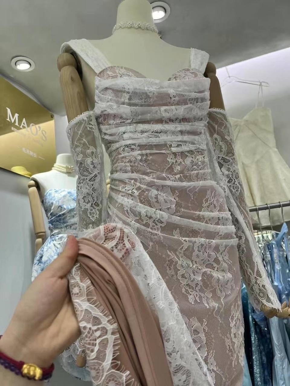 кружевное платье,элегантное кружевное платье,кружевное вечернее платье,белое кружевное платье,вечернее длинное платье