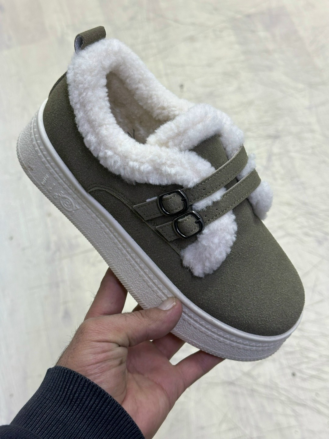 ,женская ,кроссовки замш, женская ,угги женские