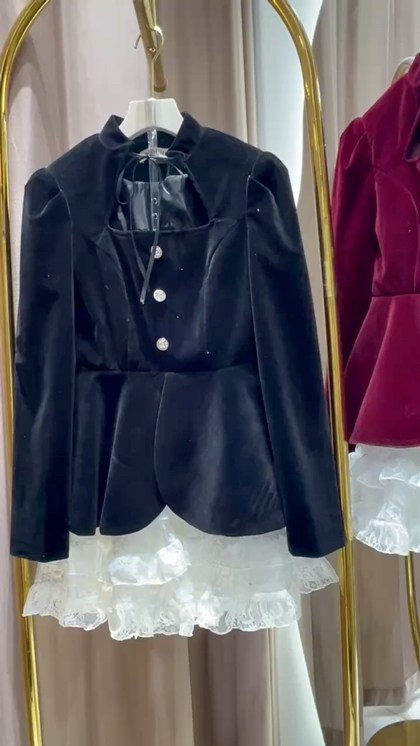 жакет из бархата,жакет с баской,пиджак из бархата,куртка женская бархатная с оборками,бархатный пиджак