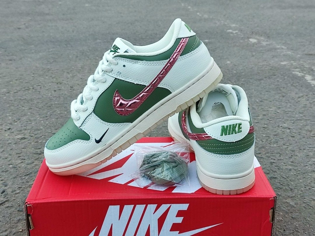 air jordan 1 low og,nike air jordan 1 low,air jordan 1 low,air jordan 1 low voodoo,jordan 1 low