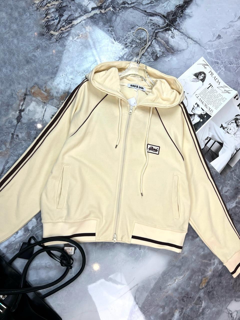 loro piana женский бежевый костюм premium,костюм спортивный женский,костюм модный,костюмы женские,спортивный костюм