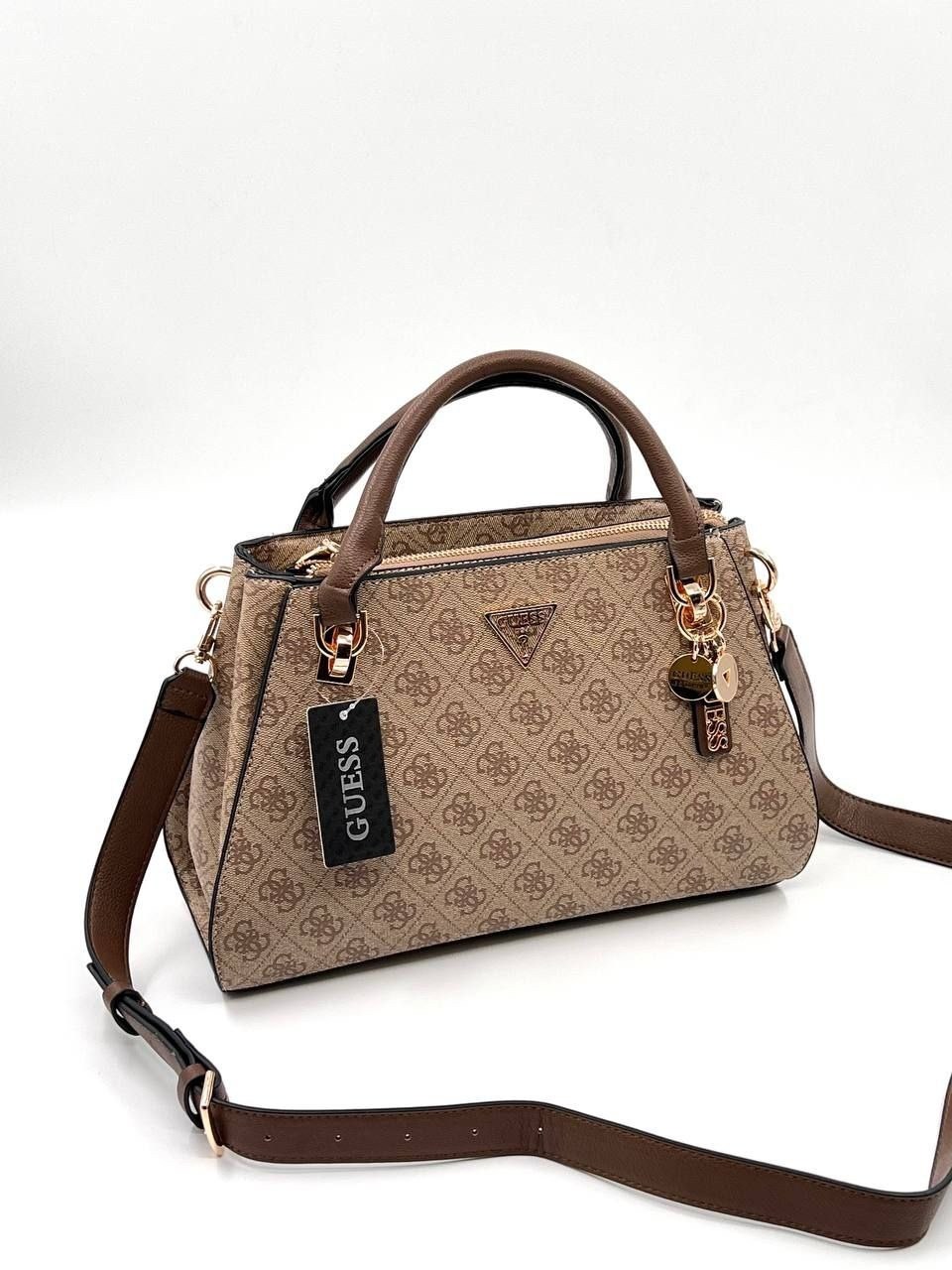 женская сумка guess,сумка guess,сумка-тоут guess noelle коричневый,сумка женская guess hwso9315060 серо-бежевая,сумка женская guess hwbg7879060 темно-бежевая