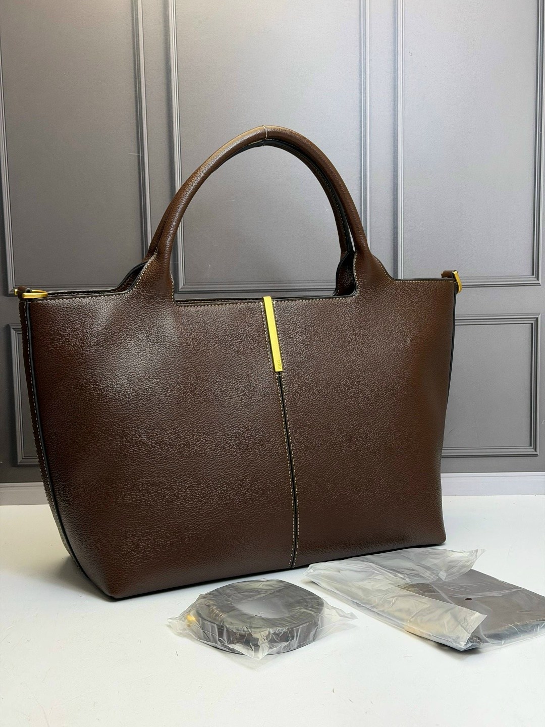 сумка,сумка женская,женская кожаная сумка,модная сумка,прада сумка женская