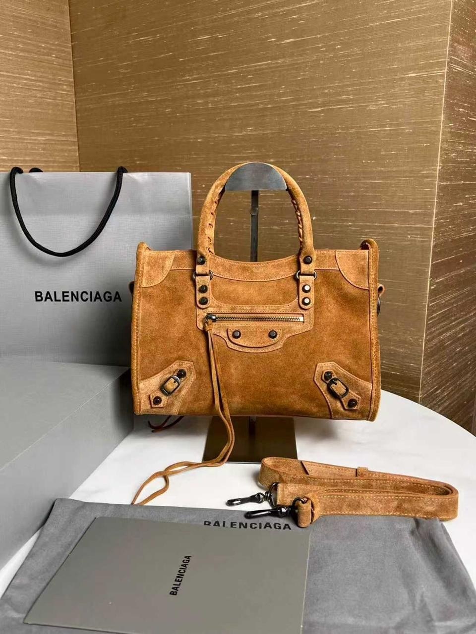 сумка balenciaga,balenciaga сумка женская,сумка баленсиага коричневая,сумка баленсиага классика,balenciaga city bag