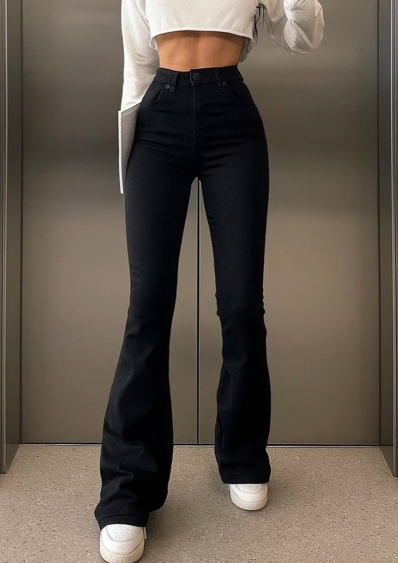 черные джинсы клеш,джинсы клеш женские,джинсы клеш с высокой посадкой,клеш от колена джинсы,черные джинсы женские клёш от колена