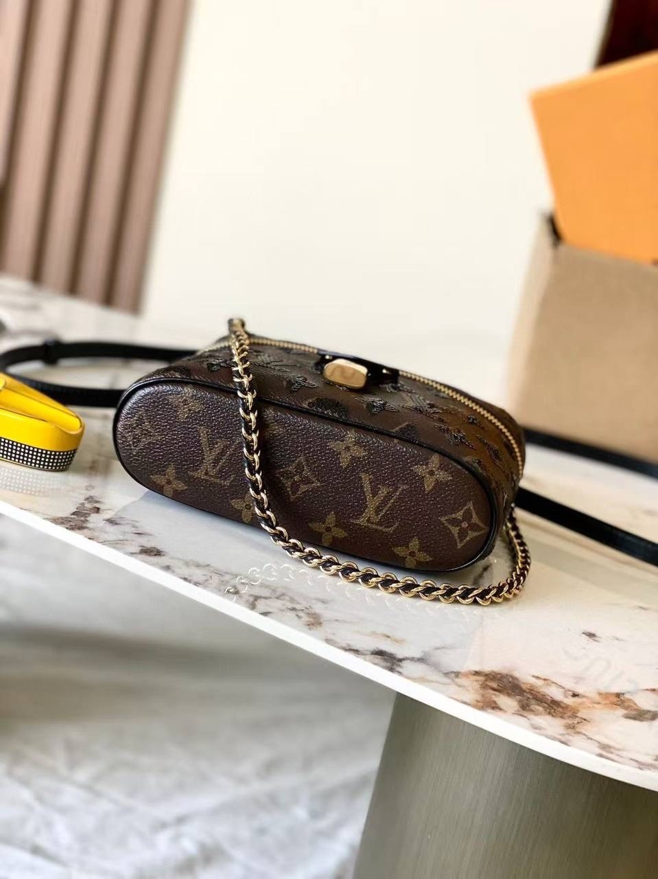 женская сумка louis vuitton,сумка louis vuitton,косметичка луи виттон,louis vuitton сумка на плечо,модная женская сумка