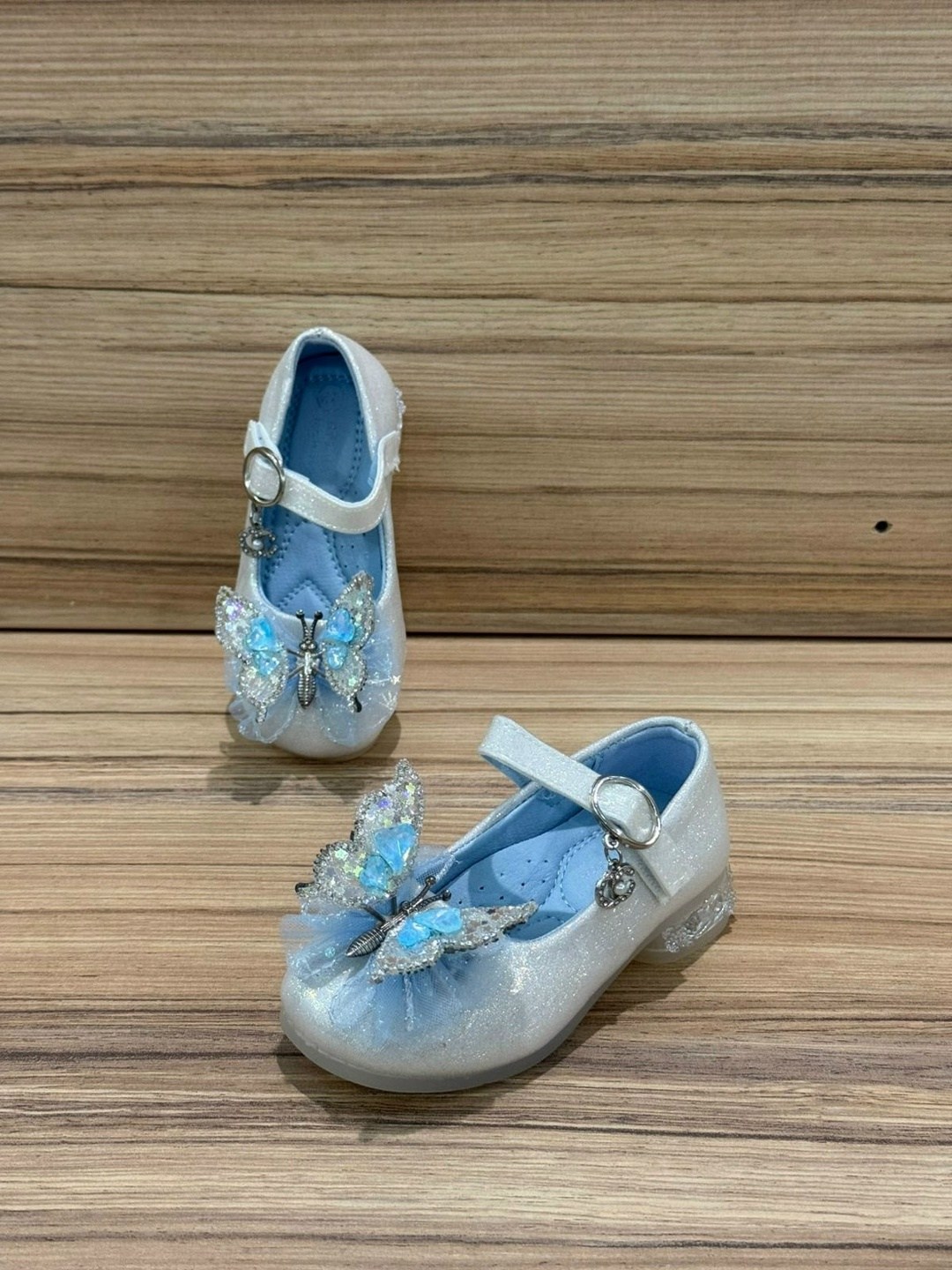 ,туфли принцессы,туфли для девочек,детские туфли,детские туфли для девочек