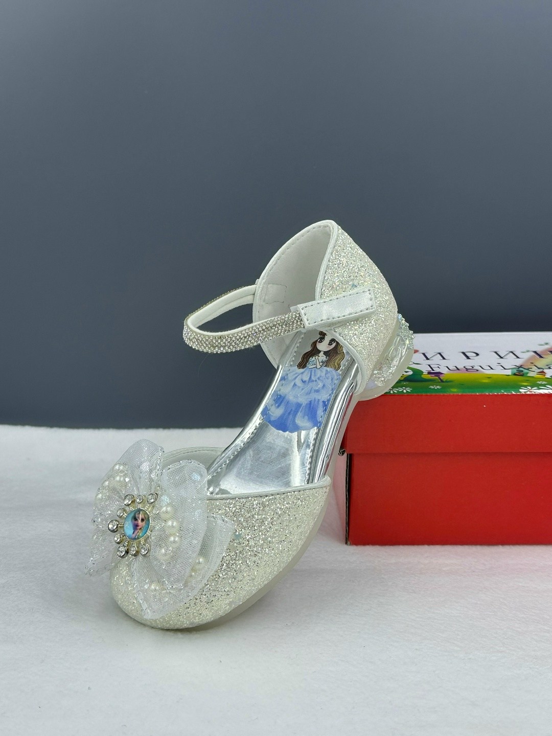 туфли принцессы,туфли для девочек,нарядные туфли для девочек,нарядные туфли,детские туфли для девочек
