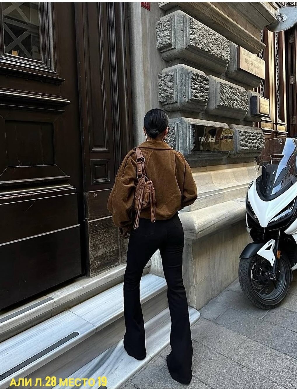 женские джинсы,модные образы,брюки джинсы,стиль одежды