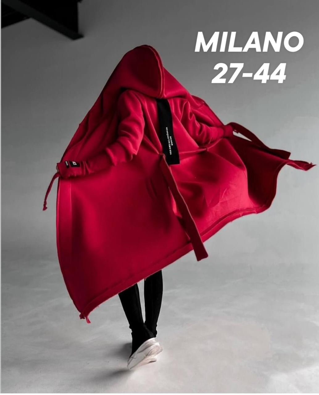 модное пальто,пальто с капюшоном,пальто накидка,красное пальто,мантия с капюшоном