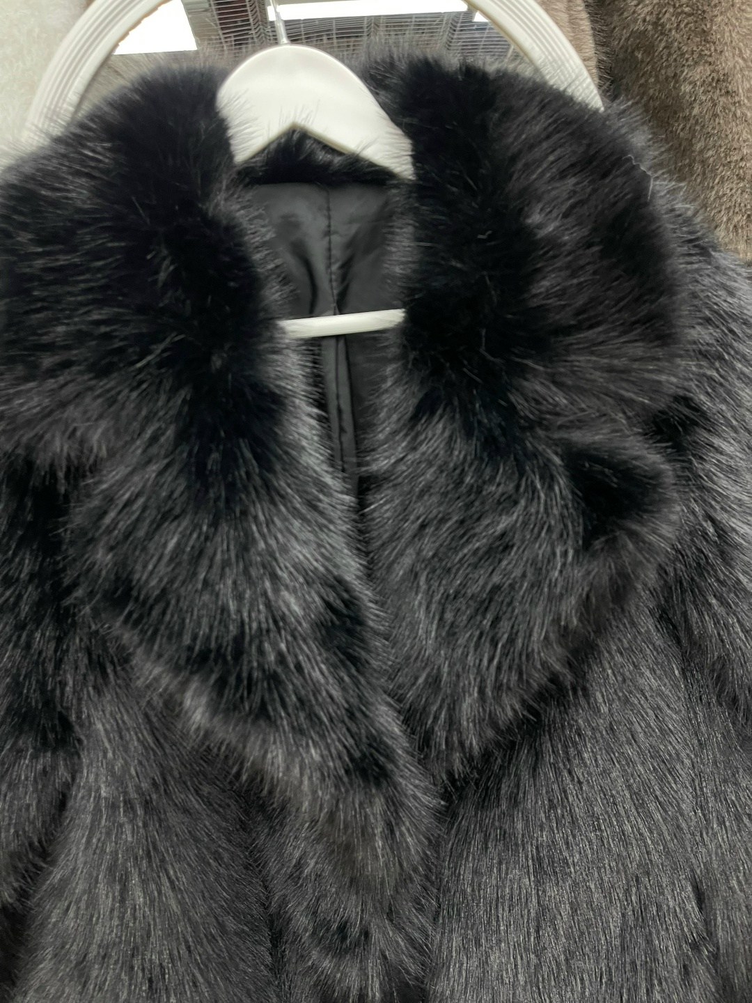 женская шуба,шубка,шуба,шуба короткая,пальто с мехом