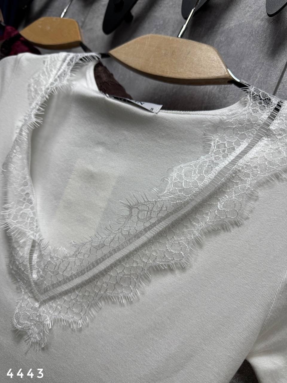 кофта с кружевами,джемпер с кружевом,кружевное боди,лонгслив с кружевом женский,пуловер джемпер