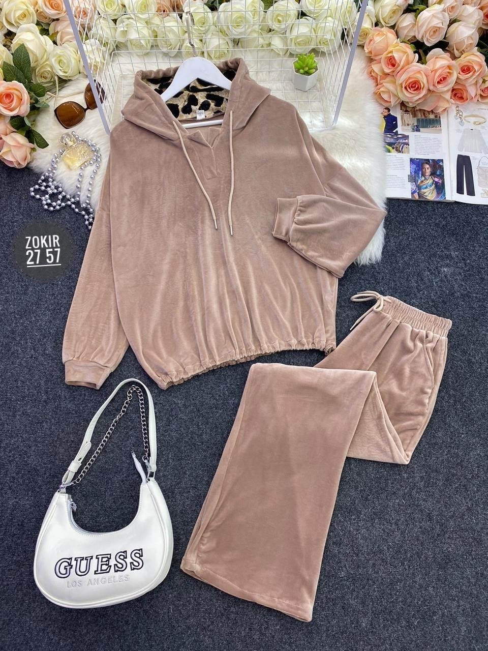 велюровый спортивный костюм женски,велюровый спортивная костюм,костюм велюровый,костюм велюровый женский,велюр костюм