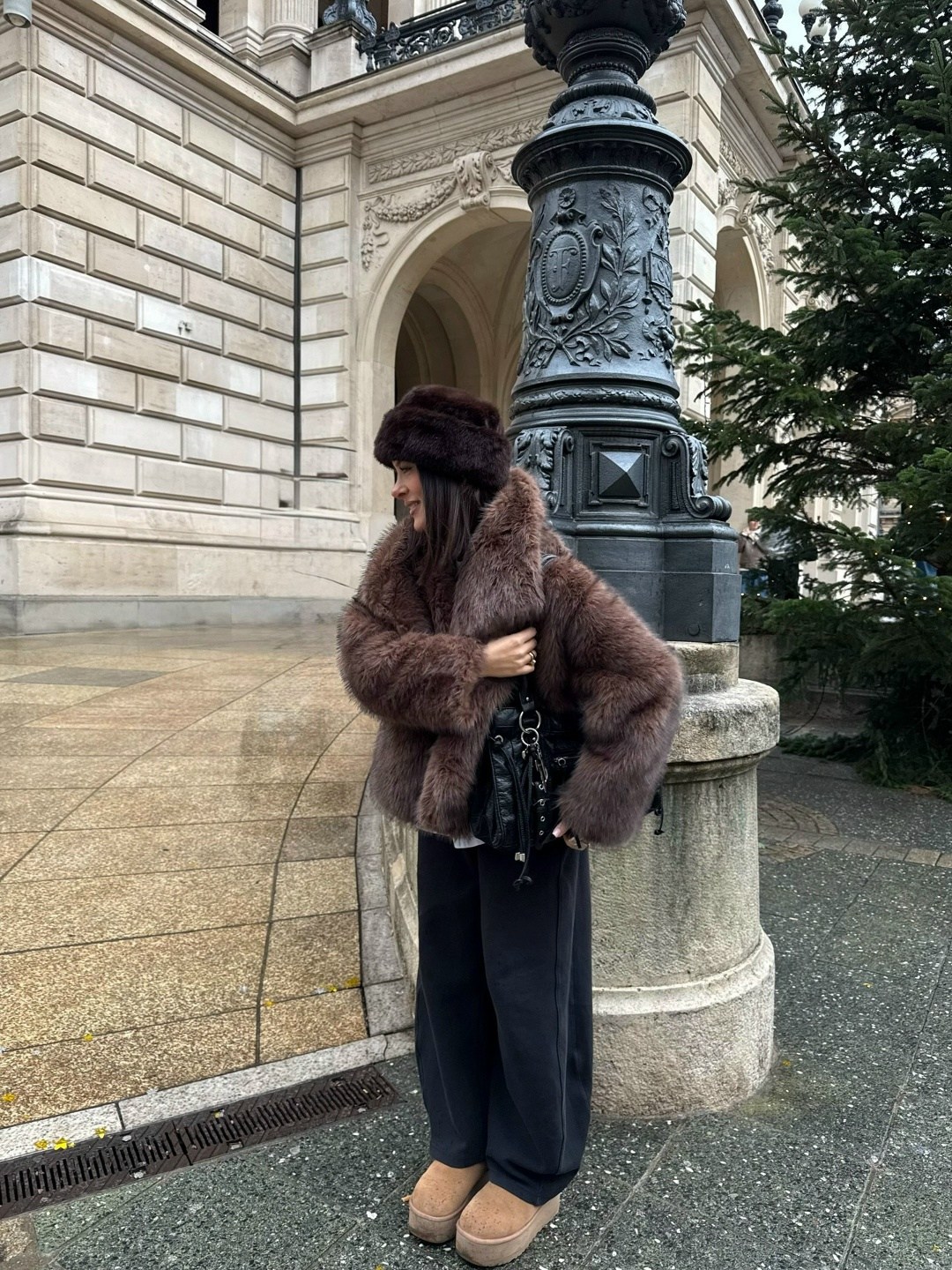 шуба "селебрити на манхэттене" viktoria moretti,модная шуба,куртка из искусственного меха,роскошные женские зимние пальто с натуральным мехом модные синие шубы,шубка