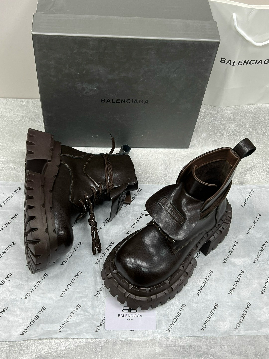 ,женские ботинки,ботинки осенние balenciaga,замшевые ботинки,ботинки осенние balenciaga balenciaga розово-пурпурный