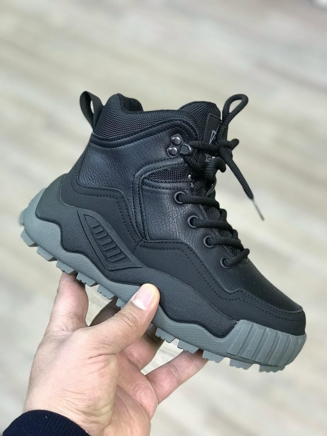 ,ботинки спортивные,зимние ботинки,зимние кроссовки,зимние мужские кроссовки