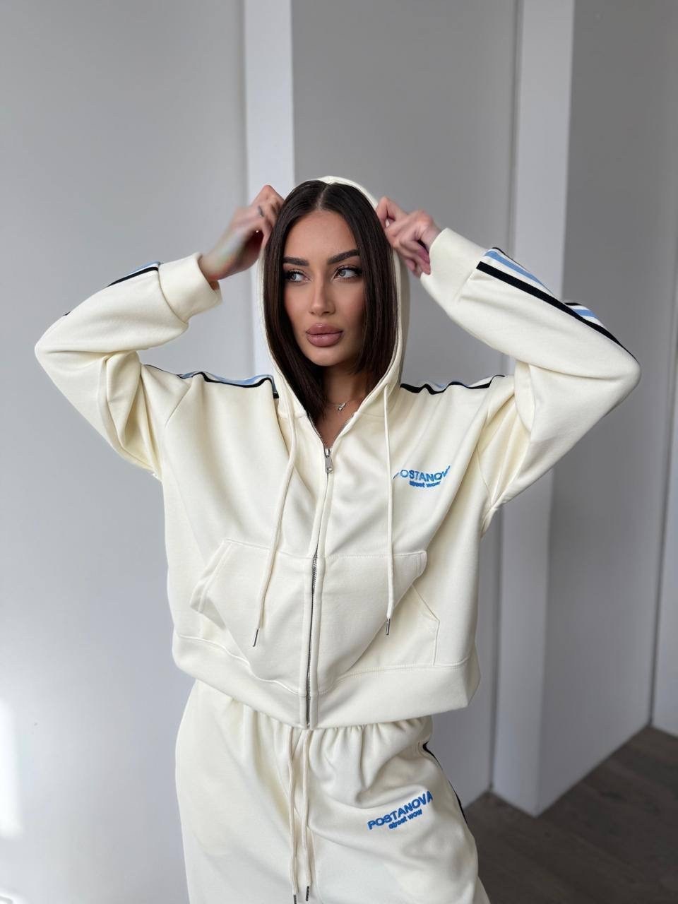 стильный костюм,повседневные костюмы,спортивный костюм,женский спортивный костюм,женские костюмы на флисе