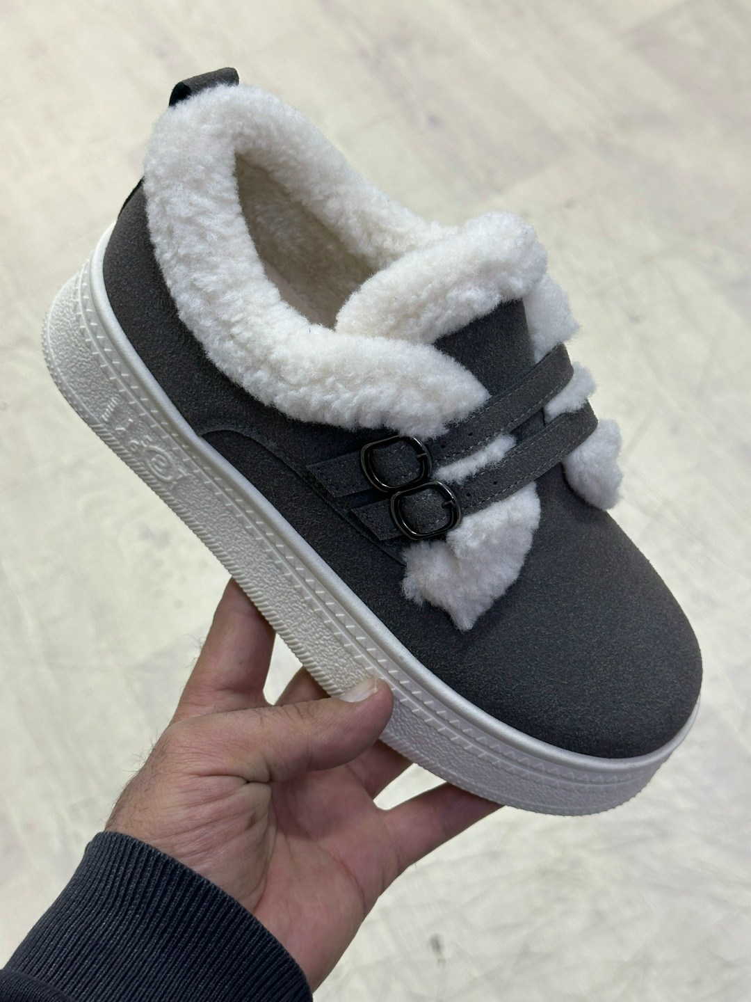 ,женская ,зимняя , женская зимняя,угги женские