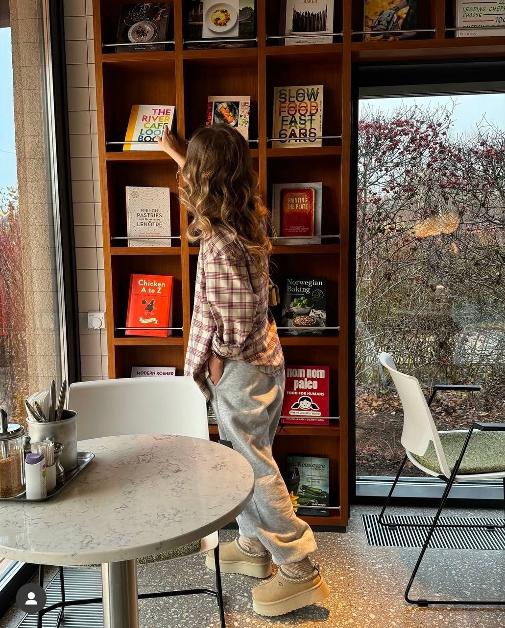 мода стиль,мода модная,штаны кэжуал,одежда в стиле