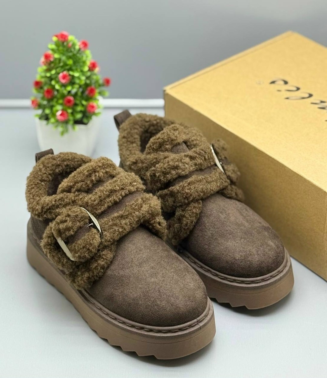 женские угги,, женская,угги женские короткие на платформе moddo's closet,угги женские короткие на платформе