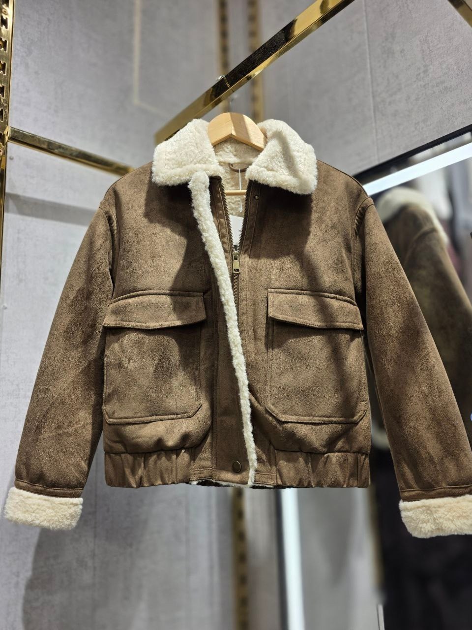 теплая куртка,куртка из овчины,меховая куртка,женская зимняя куртка из овчины,замшевая куртка