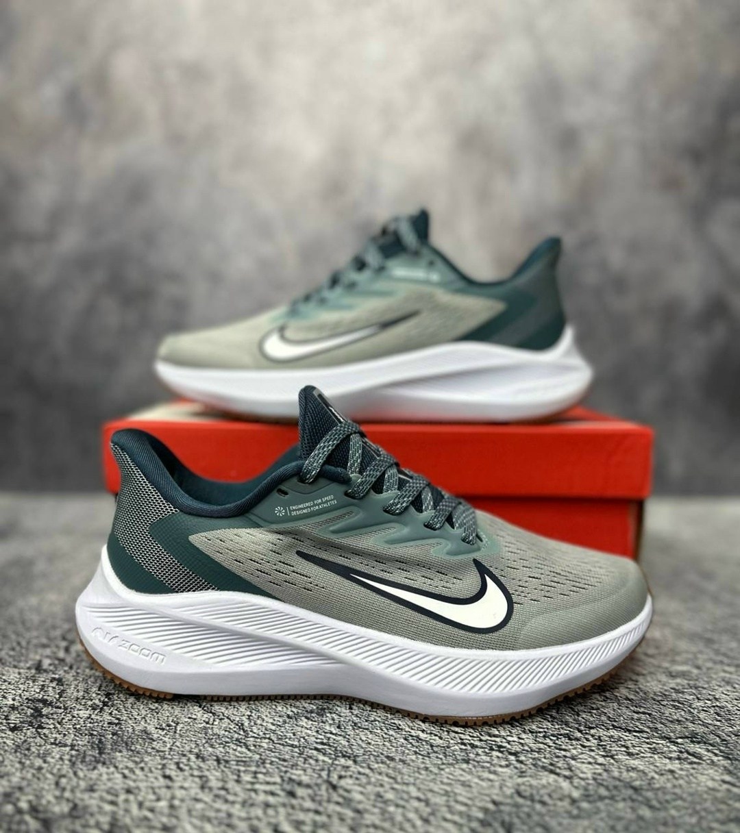 nike zoom winflo,мужские беговые кроссовки nike zoom winflo 7,кроссовки nike zoom winflo,кроссовки мужские nike,nike zoom winflo 7