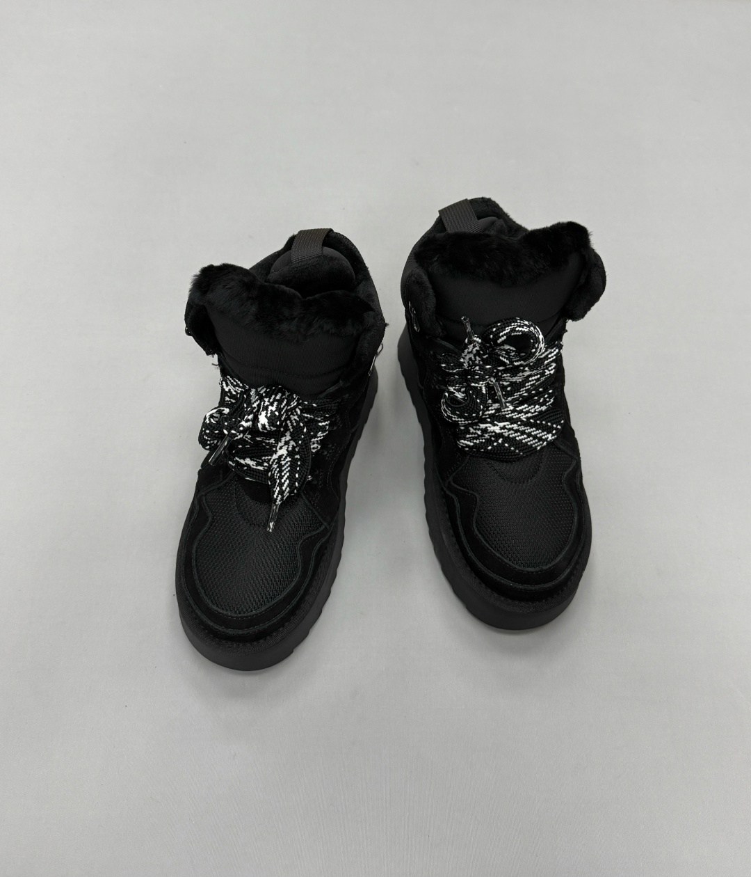 ugg lowmel sneaker кроссовки женские зимние,кеды зимние ugg lowmel trainer premiumshoes цвет черный,,кеды зимние ugg lowmel trainer premium shoes,кроссовки зимние ugg lowmel sneaker "black"