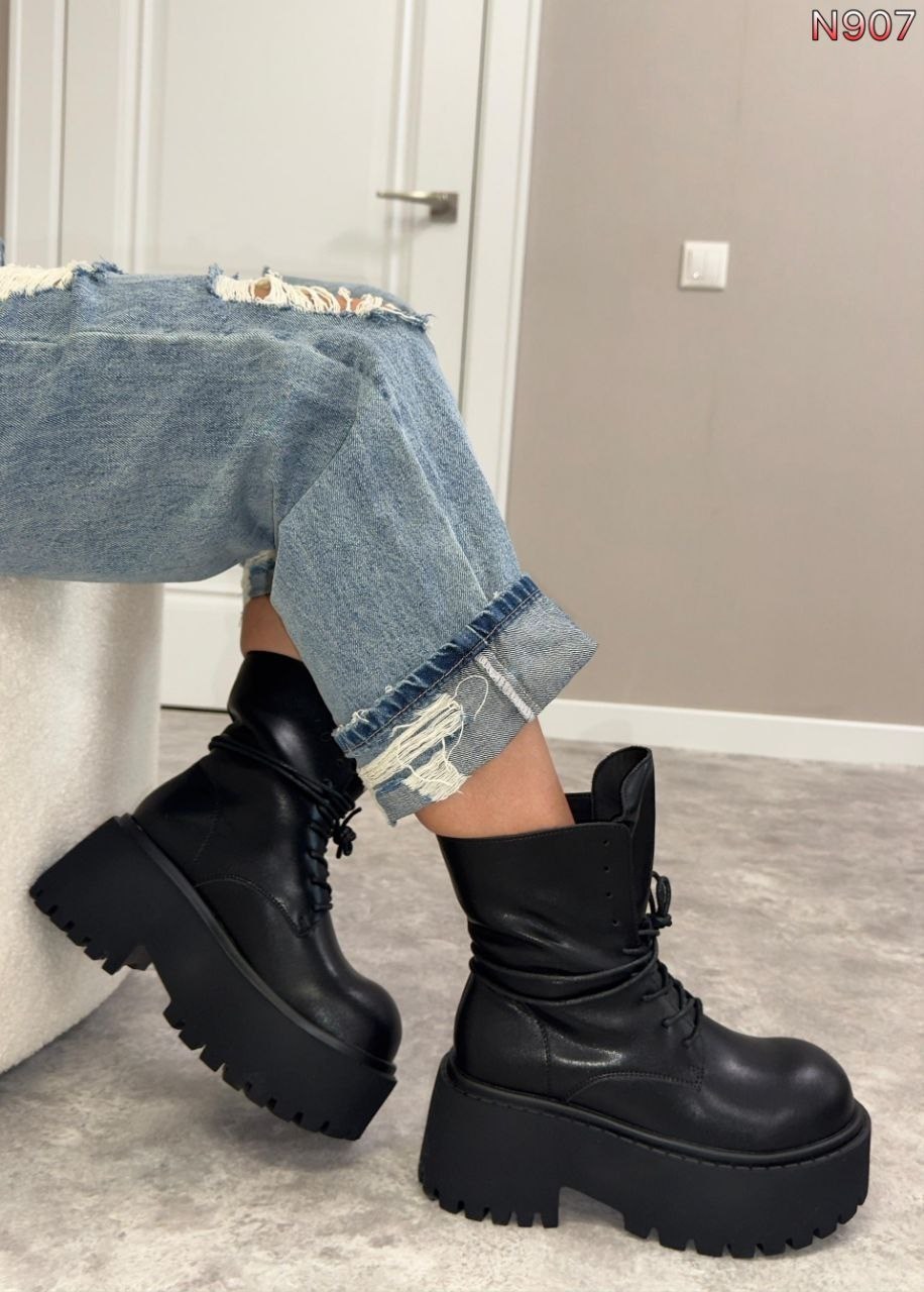 ботинки женские,,модные ботинки, женская,стильные ботинки