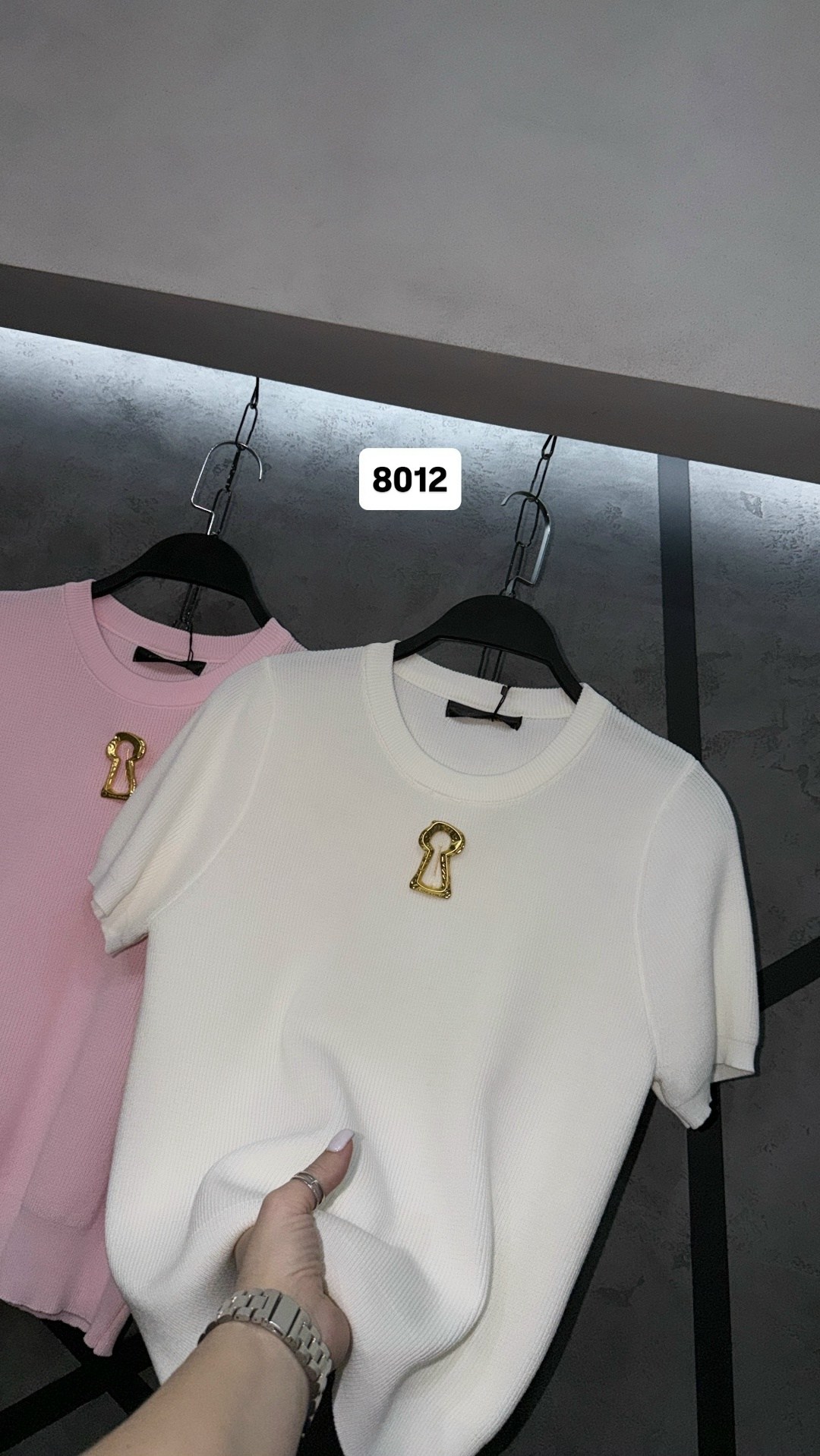 женская кофта,кофта свитер,свитер с круглым вырезом,кофточка,кофточка женская