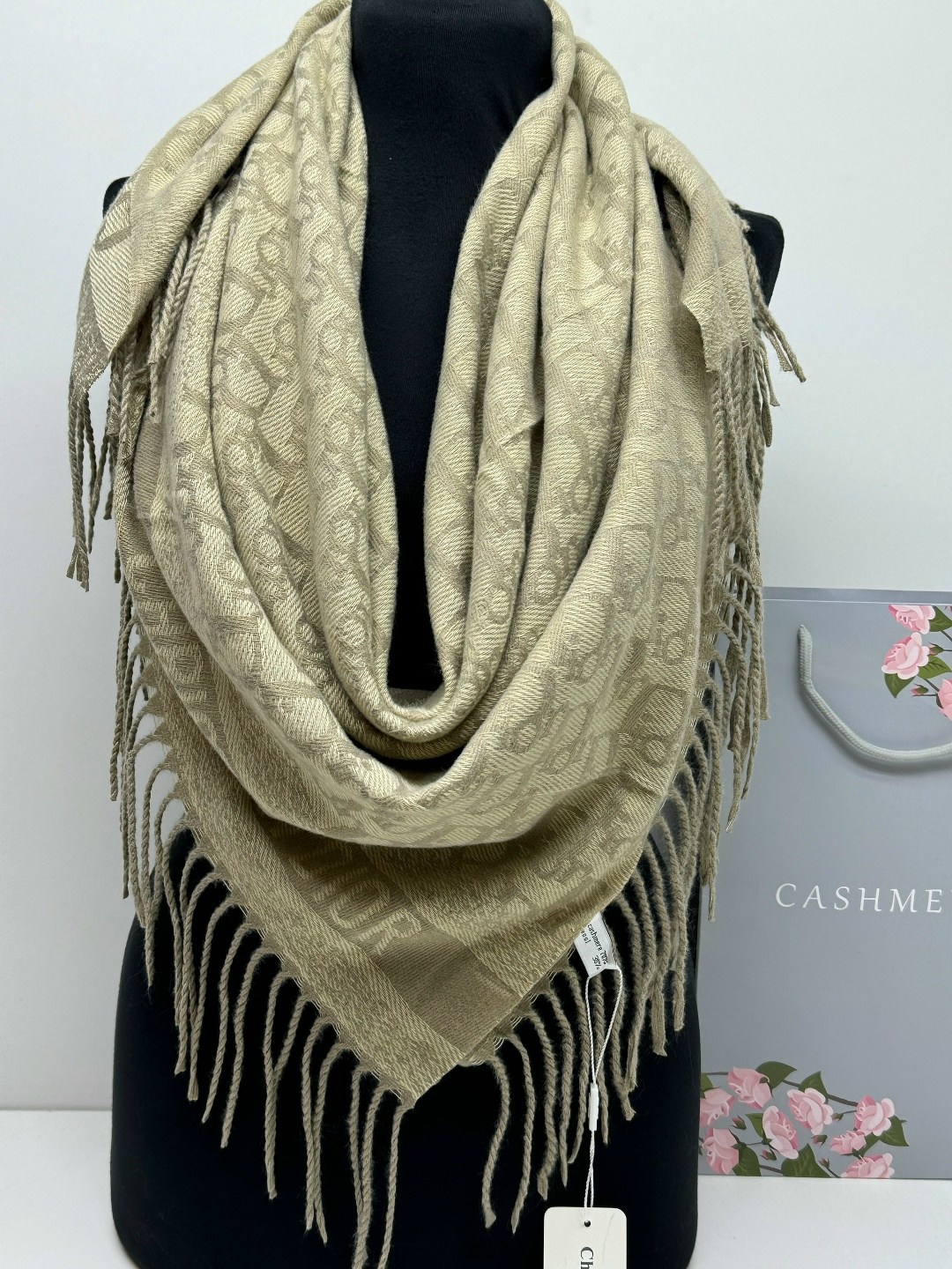 шарфы и палантины,платки теплые женские,платки кашемир,платки однотонные тонкие,кашемировый платок