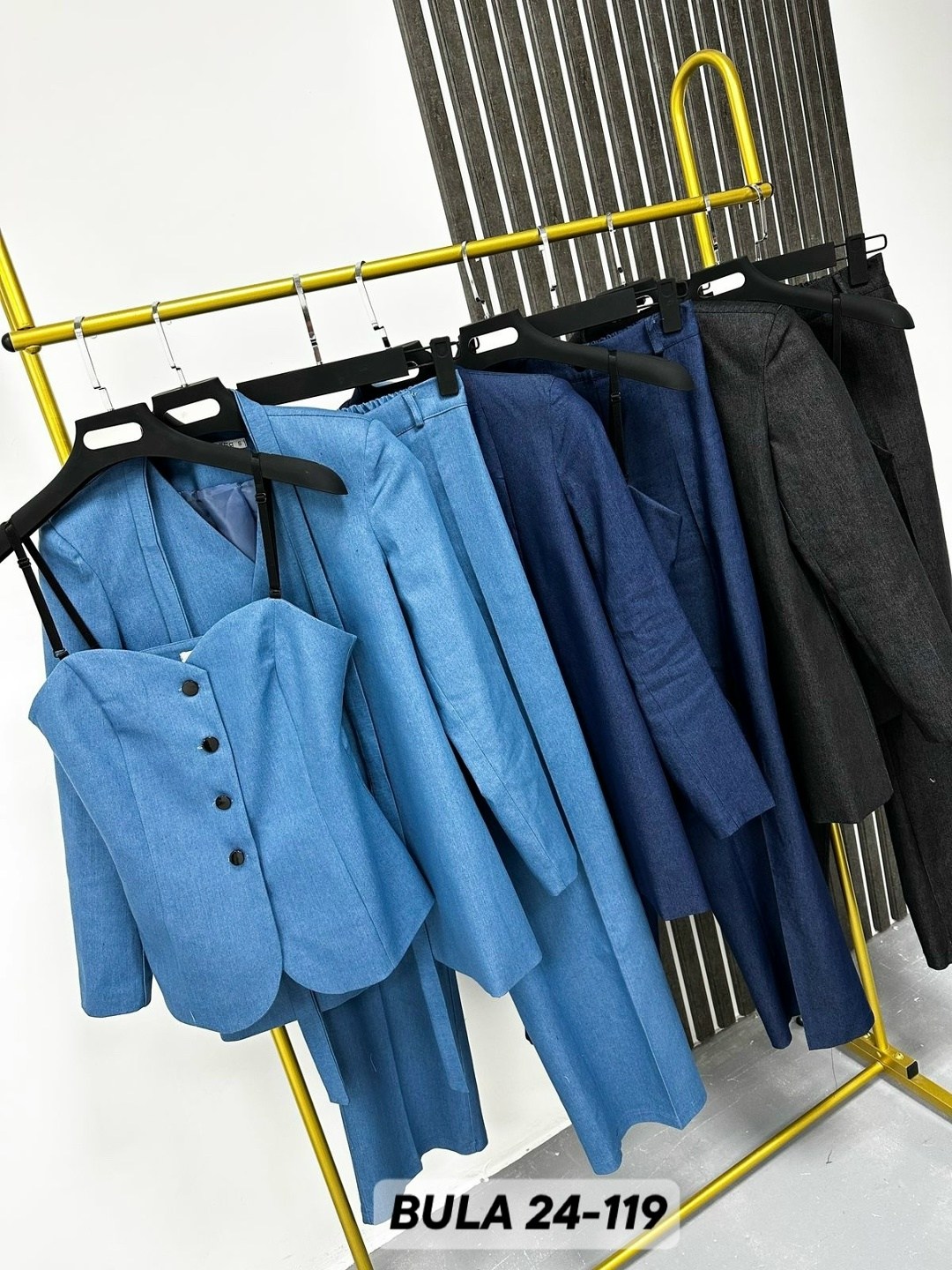 женский костюм тройка,сток одежда,повседневный костюм,деловой брючной костюм,костюме тройке