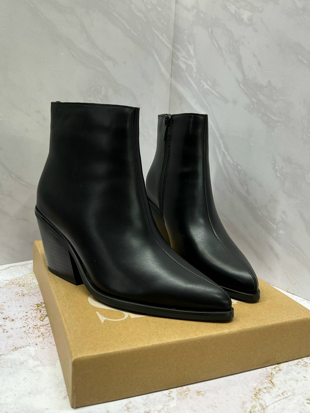 ,кожаные ботильоны,ботильоны женские,полусапоги,женская