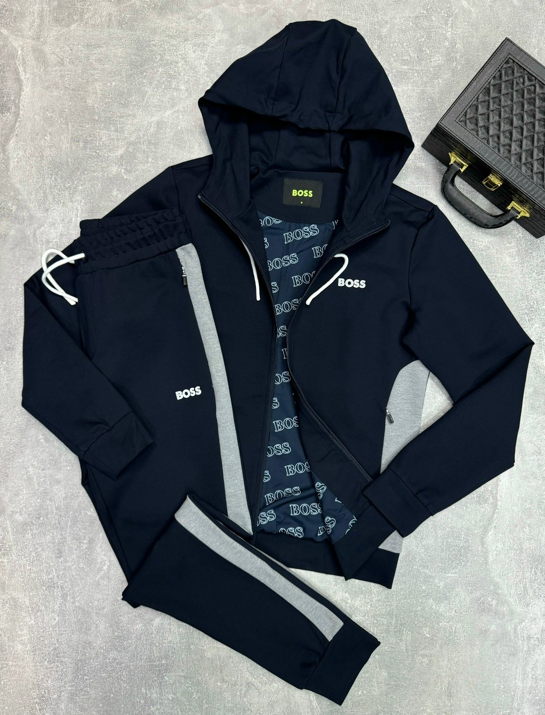 спортивный костюм hugo boss,спортивный костюм boss,мужские спортивные костюмы,спортивный костюм мужской hugo boss,спортивные костюм