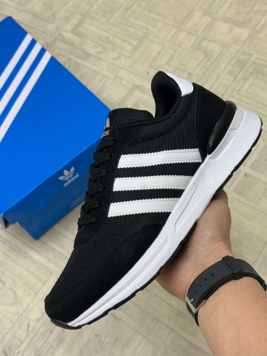 кроссовки adidas,кроссовки адидас бело зеленые мужские,мужские кроссовки adidas,кроссовки adidas retropy,кроссовки run 60s 2.0 мужские adidas