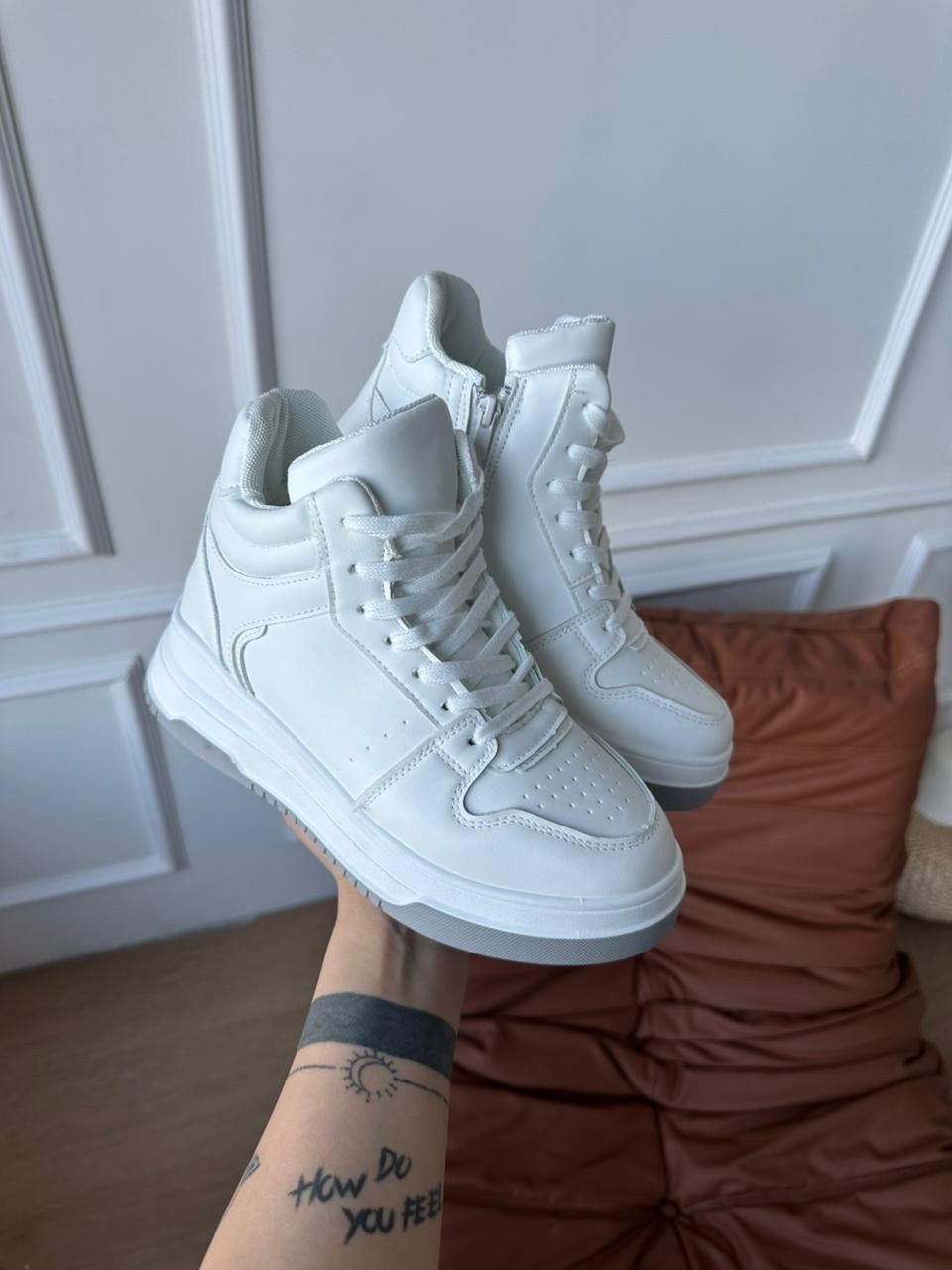 ,белые кроссовки женские,кроссовки женскиe,кроссовки белые высокие на платформе jambi,зимние кроссовки женские белые высокие