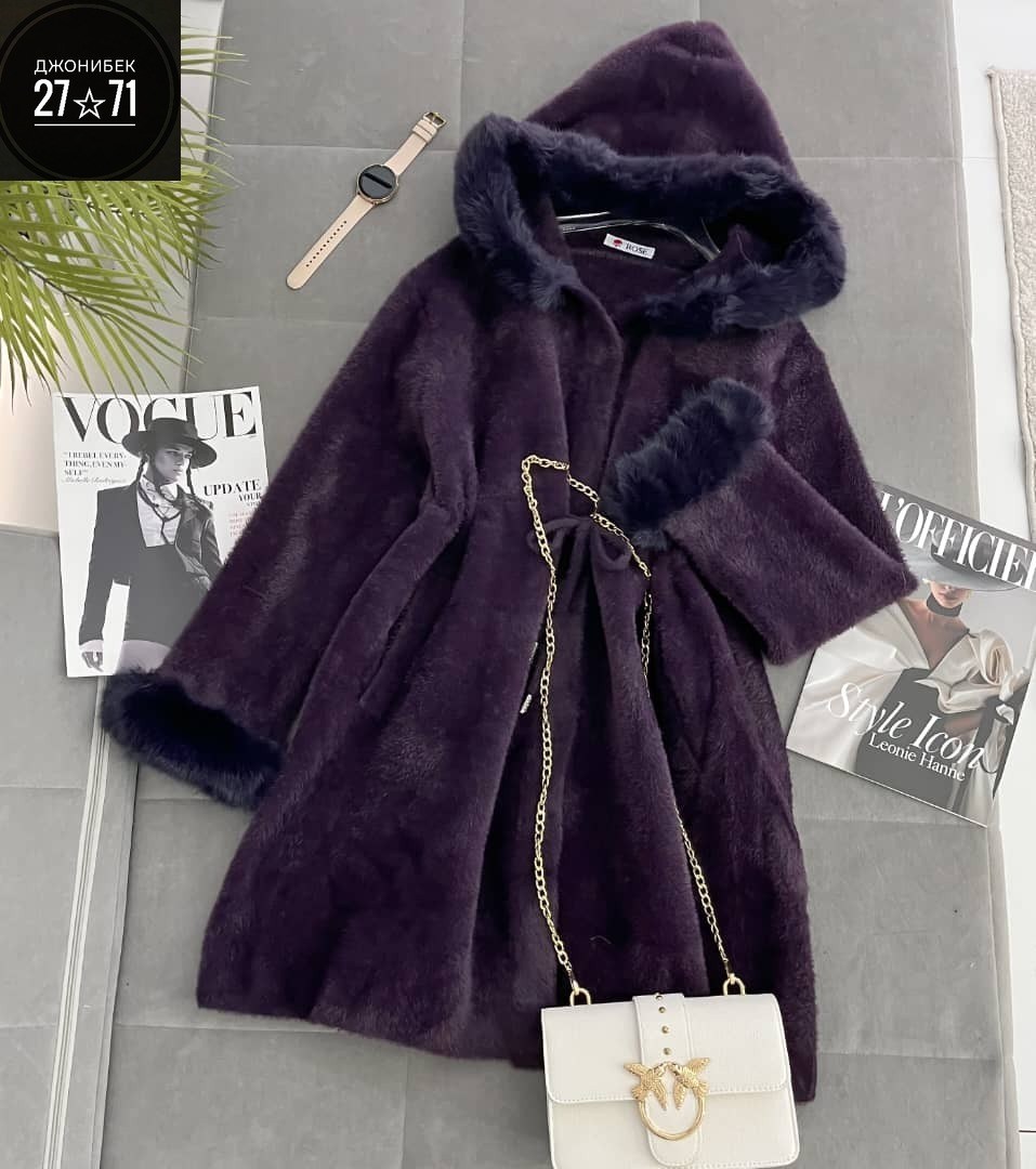 стильное пальто,пальто женские,пальто с мехом,меховое пальто,меховое пальто с капюшоном