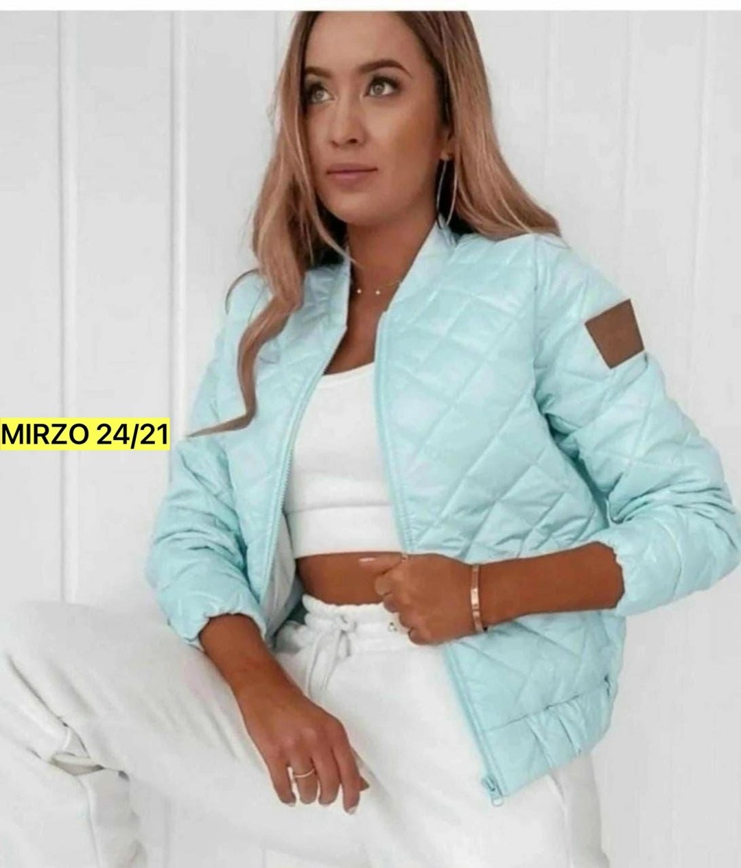 демисезонная куртка,женская куртка,куртка,куртка модная,легкая куртка