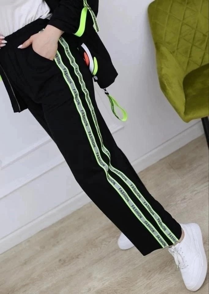 женский костюм рада,спортивные костюмы женские,спортивный костюм больших размеров,спортивные костюмы женские больших размеров,костюм для полных