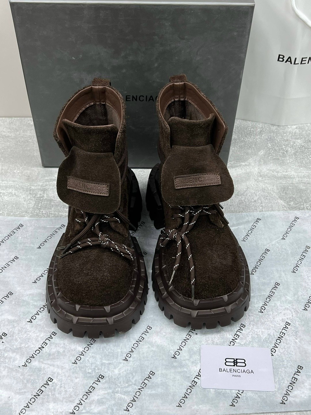 ботинки осенние balenciaga,ботинки balenciaga арт вх101,ботинки balenciaga,ботинки осенние баленсиага balenciaga цвет пурпурно-розовый,ботинки осенние balenciaga premium shoes