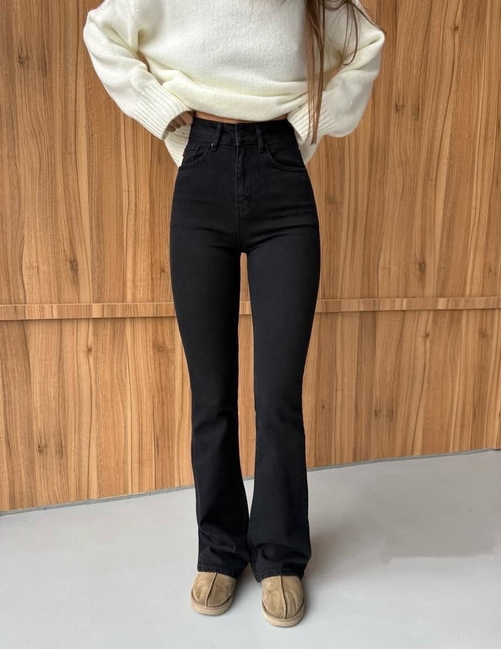 черные джинсы клеш,джинсы клеш женские,джинсы клеш с высокой посадкой,клеш от колена джинсы,черные джинсы женские клёш от колена