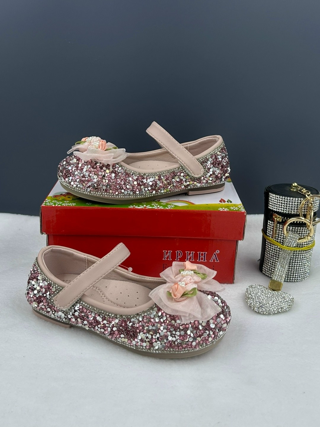 туфли нарядные для девочек,туфли для девочек,туфли для принцессы,детские туфли,детские туфли принцессы