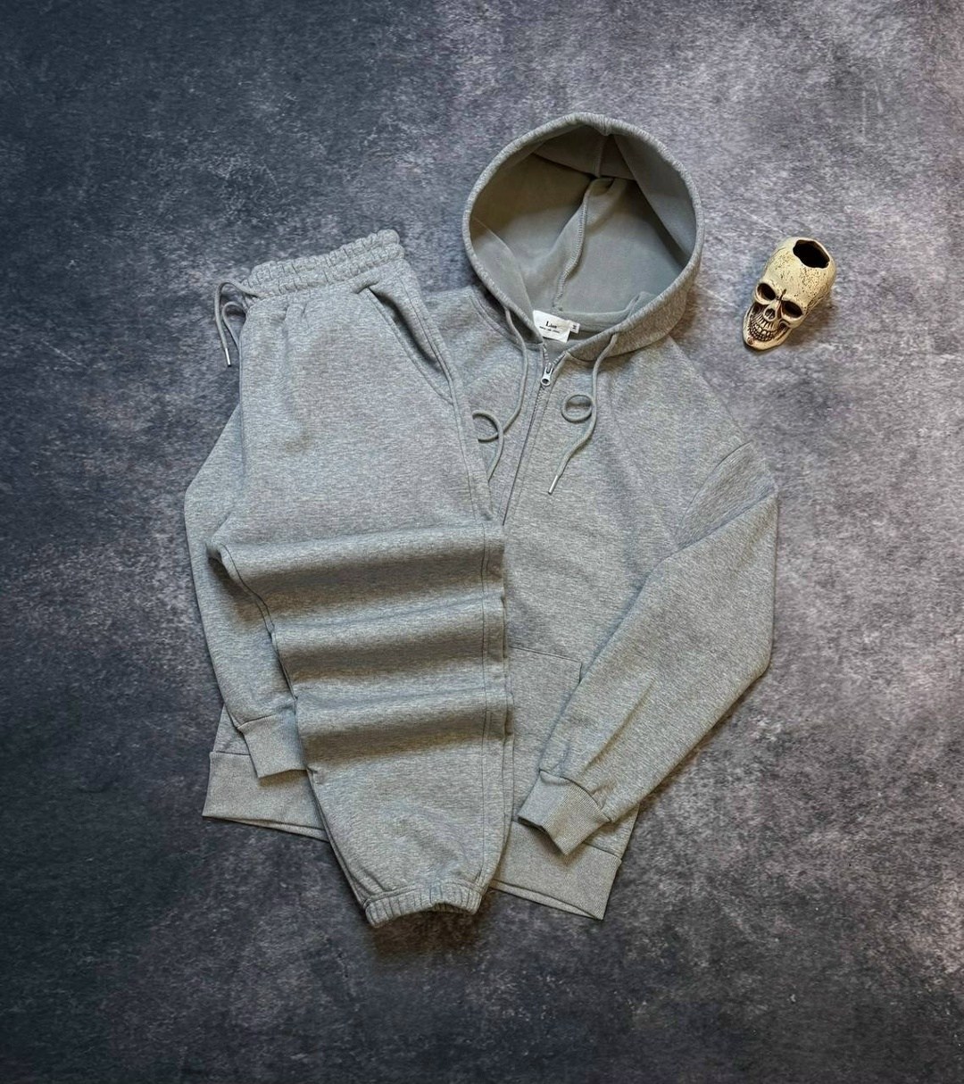 спортивный костюм brunello cucinelli,мужской спортивный костюм,костюм спортивный,спортивный костюм для мужчин